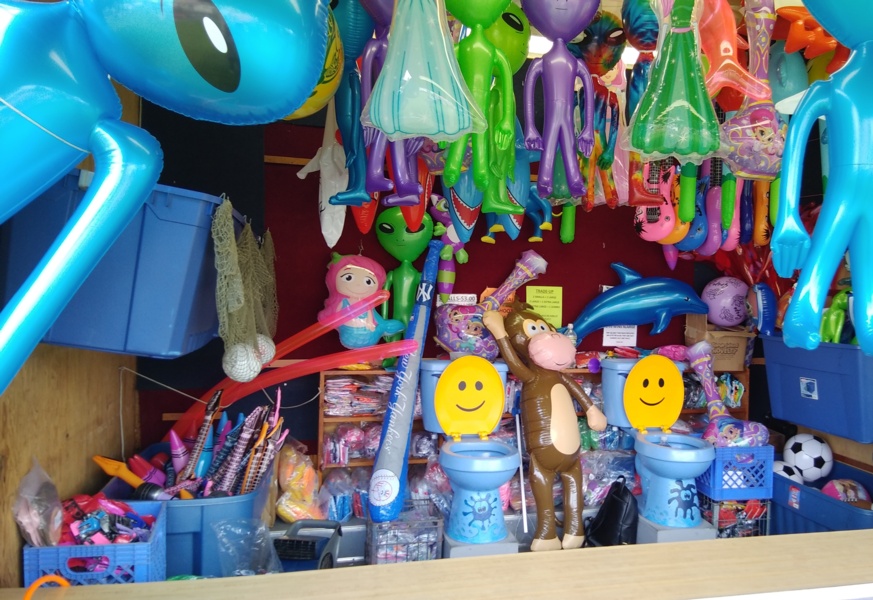 Down The Toilet Game 1.jpg