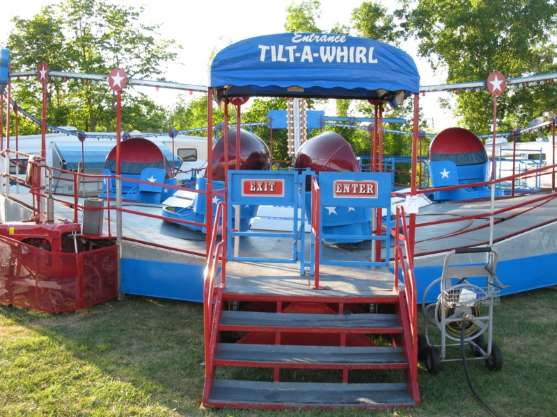 Tilt-O-Whirl 2
